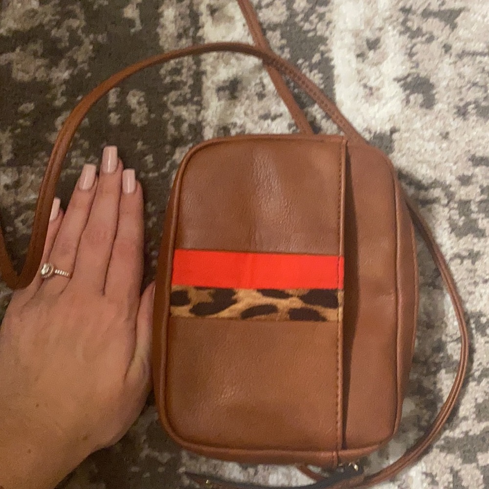 Small crossbody - Picture 2 of 5